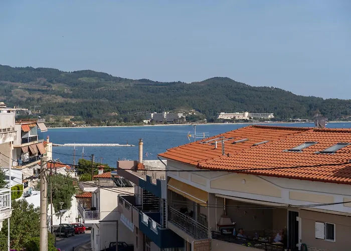 Sithoniars 2Nd Floor Center Apartment With Amazing Seaview