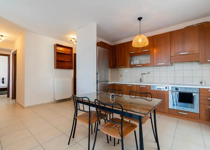 Sithoniars 2Nd Floor Center Apartment With Amazing Seaview
