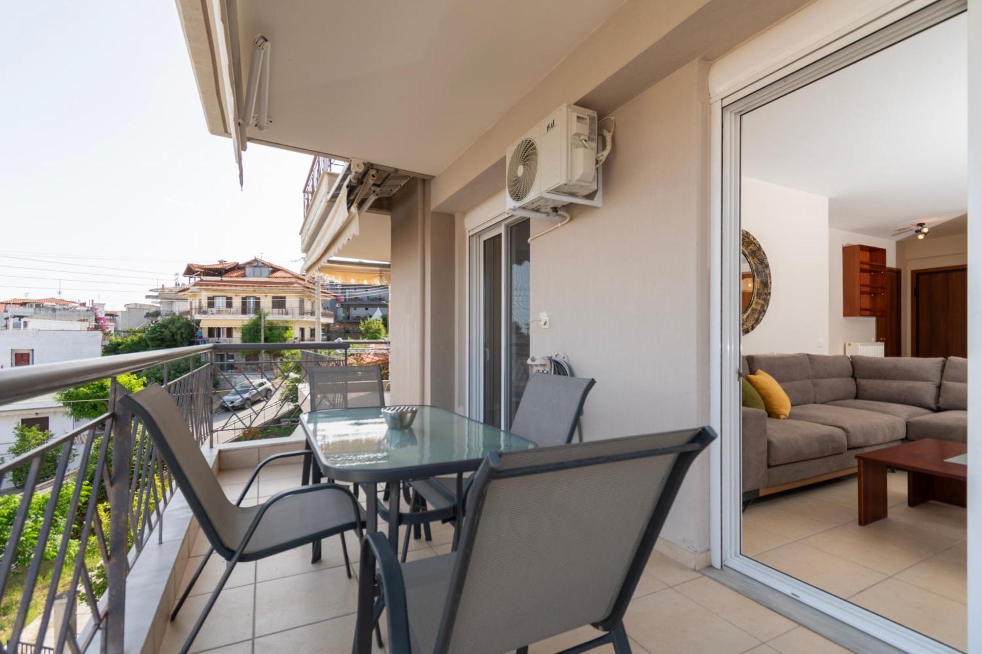 Sithoniars 2nd Floor Center With Amazing Seaview Apartment
