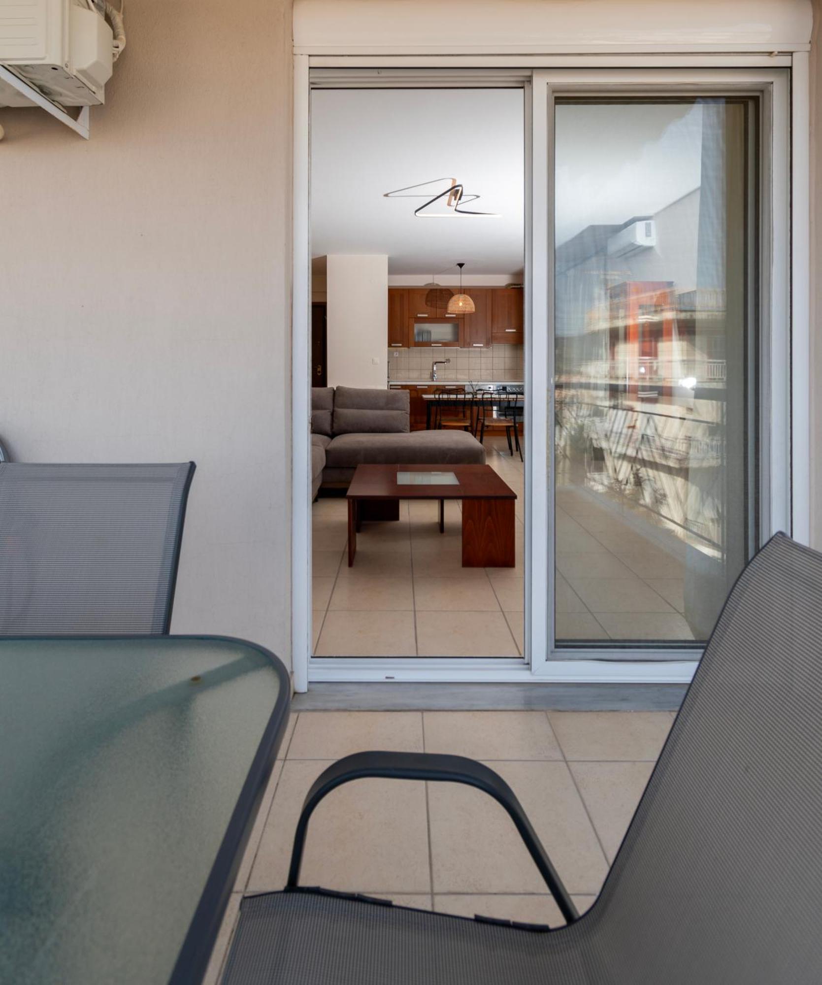 Apartment Sithoniars 2nd Floor Center With Amazing Seaview *